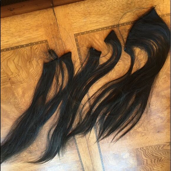 🎃- EASY BLACK Hair Clip Ins! - Picture 1 of 1